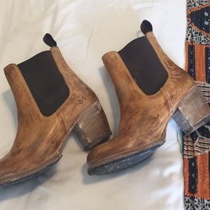 Bed Stu Shoes - Hand made Italian leather boots Bed Stu Shoes - Hand made Italian leather boots